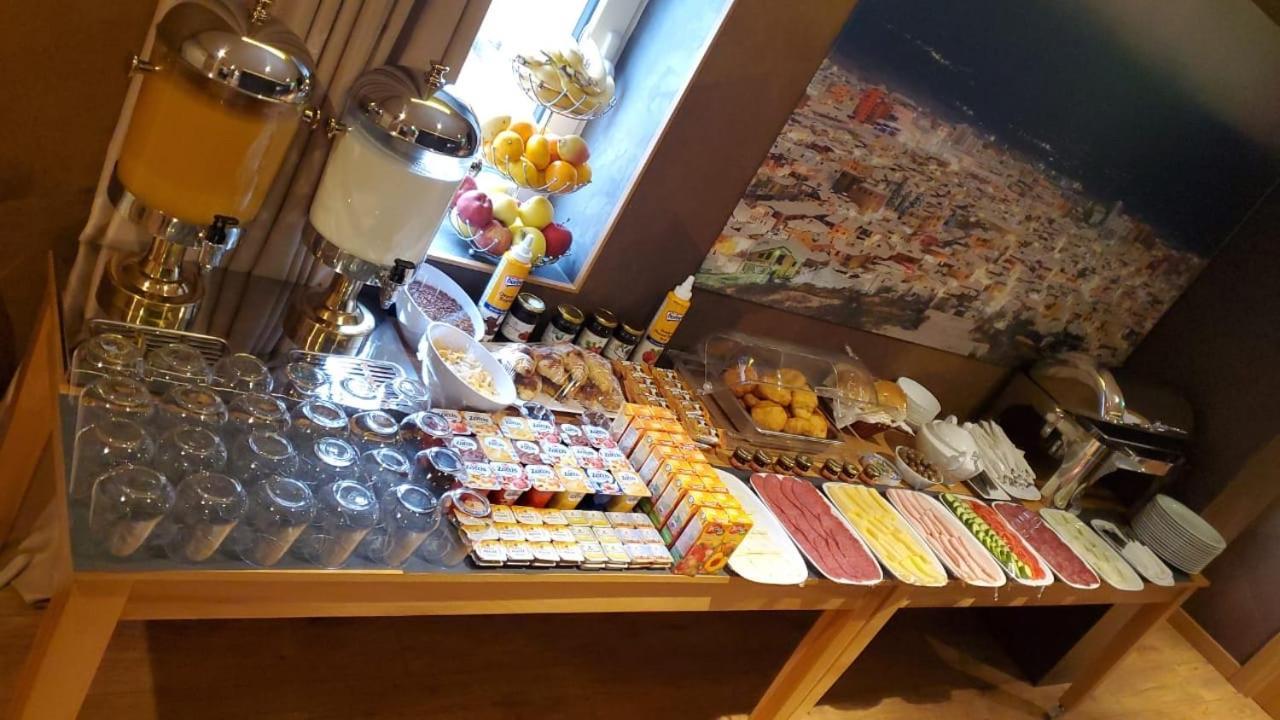 Richmond Hotel Korce Luaran gambar