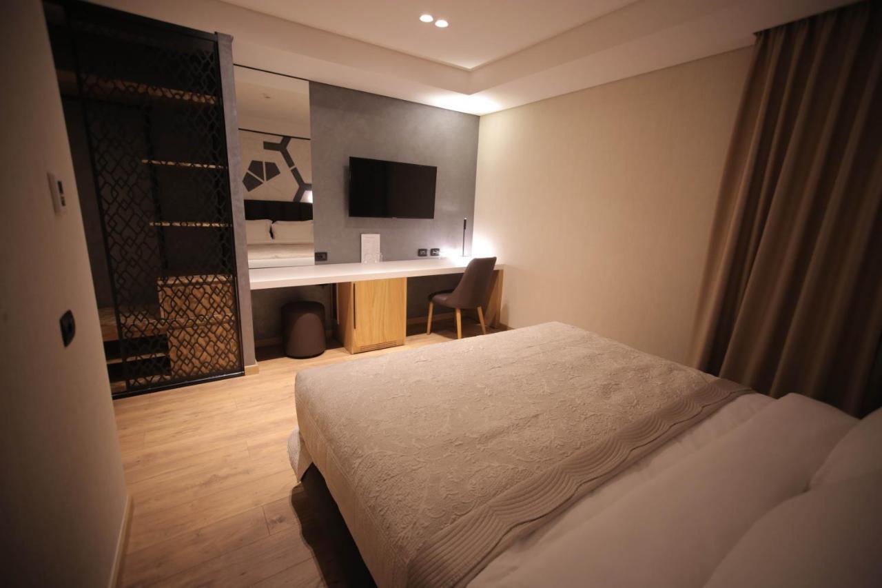 Richmond Hotel Korce Luaran gambar